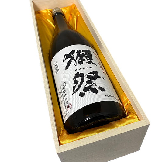 獺祭 純米大吟醸 45 1800ml 高級桐箱メッセージ付き