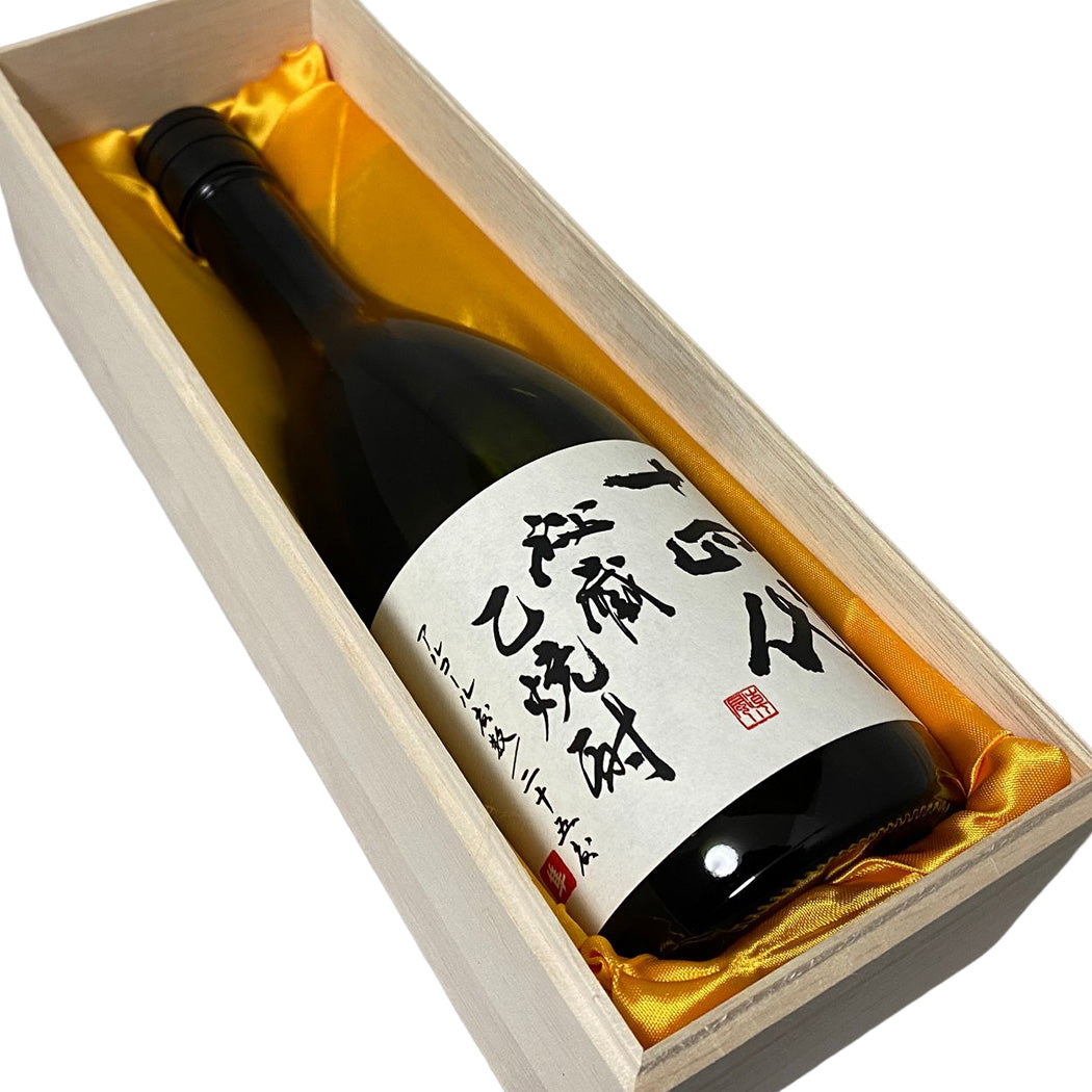 十四代 秘蔵乙焼酎 720ml 高級桐箱 ギフト 高木酒造 東北 山形県 米焼酎